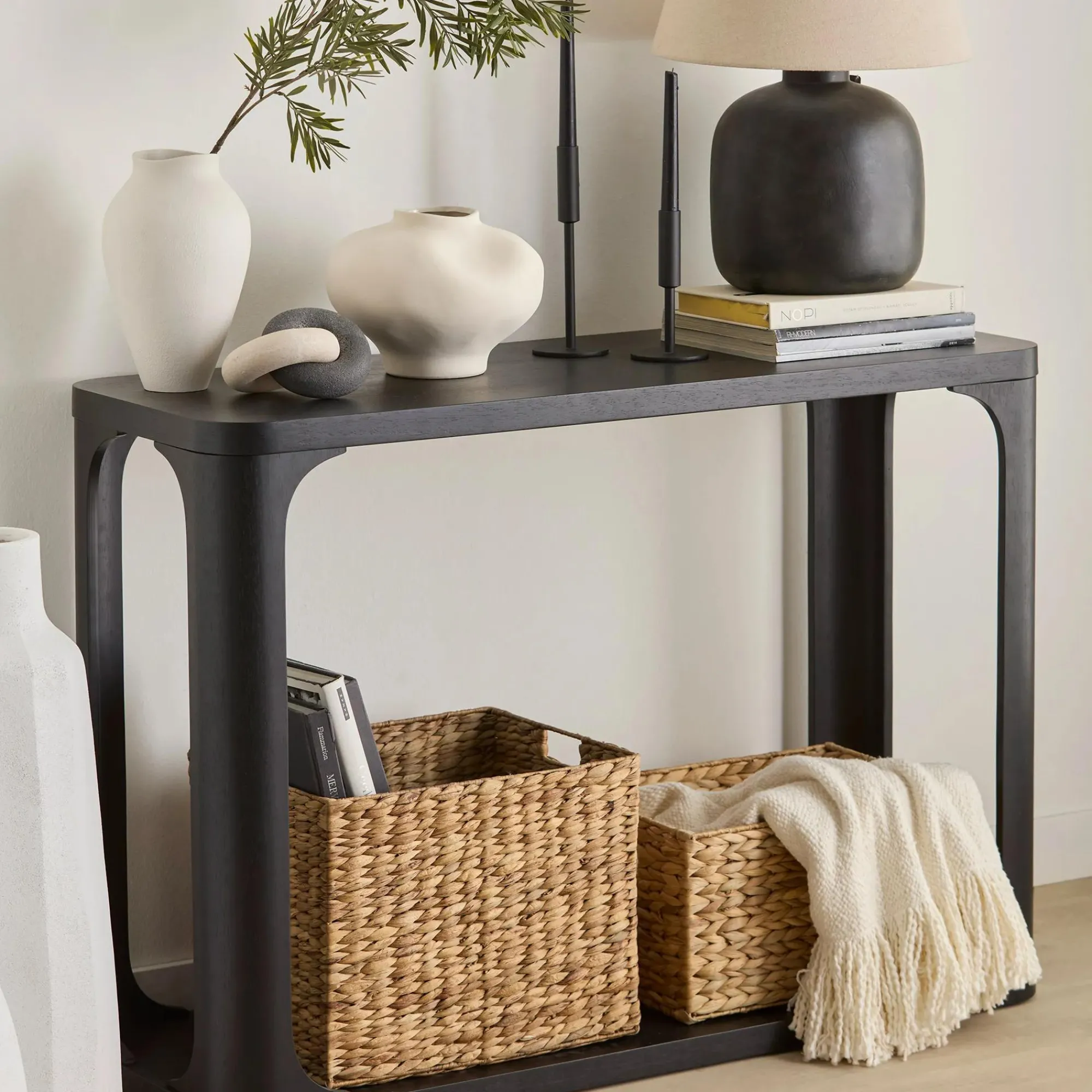 Hot Bouclair 2 Tone Knot