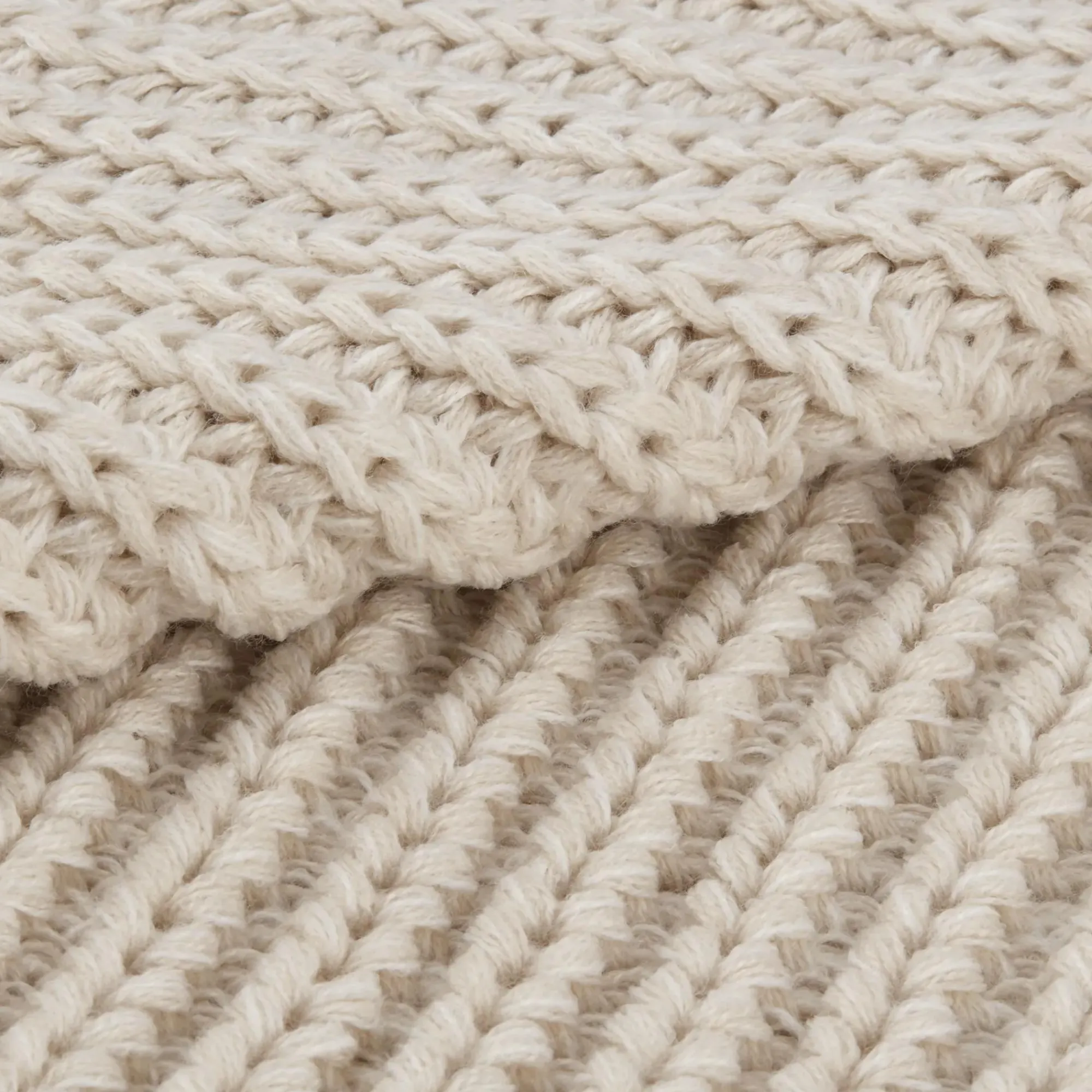 Hot Bouclair Beige Ribba Throw