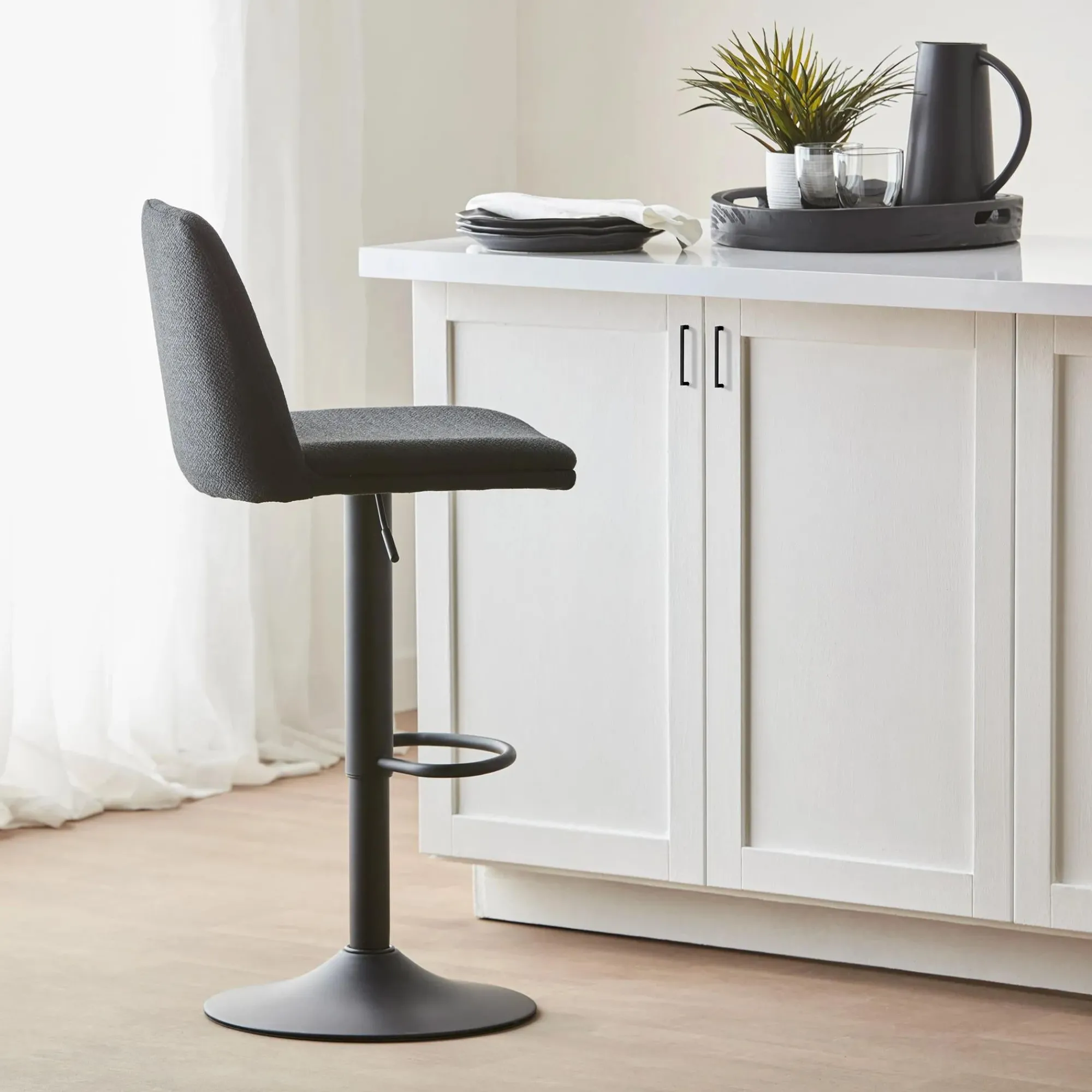 Outlet Bouclair Black Fabric and Metal Adjustable Bar Stool