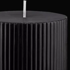 Hot Bouclair Black Ribbed Candle