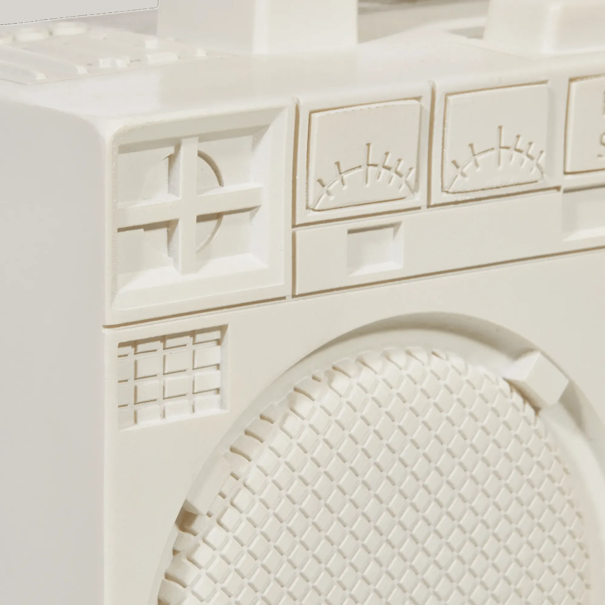 Clearance Bouclair Boombox LED