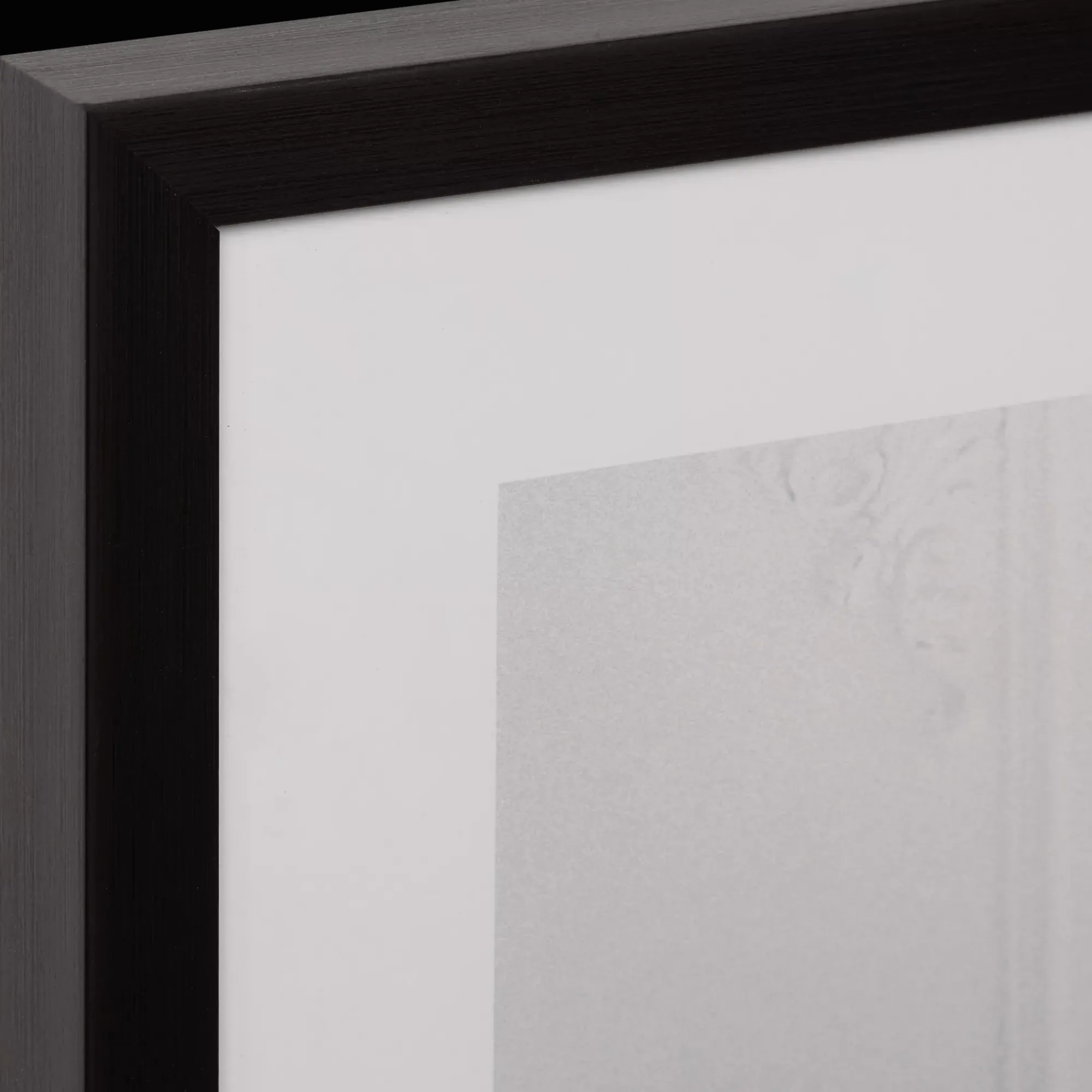 Sale Bouclair Bull in Bathtub Printed Framed Art