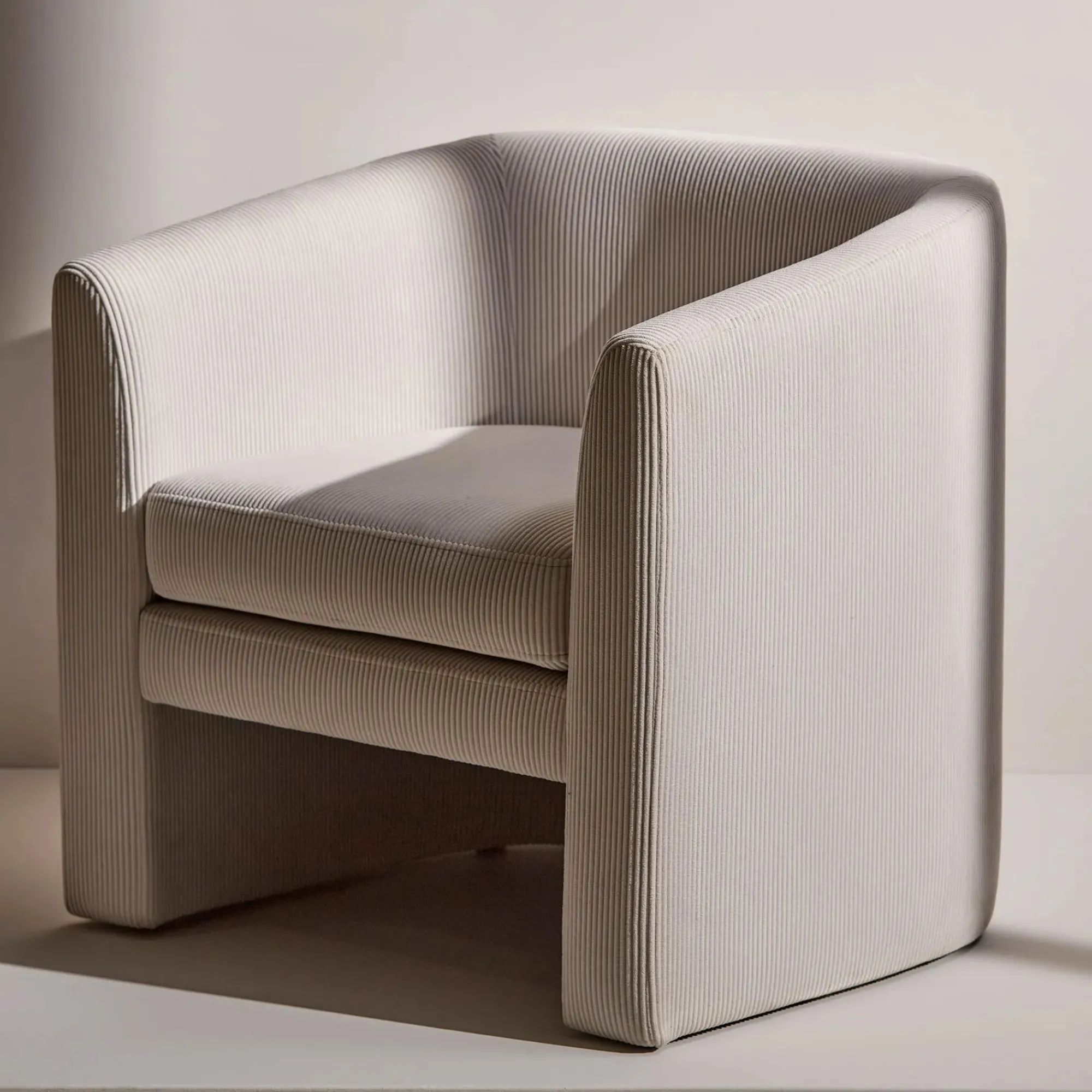 Outlet Bouclair Fabric Accent Chair