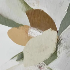 Best Bouclair Flowers Close-Up Framed Art