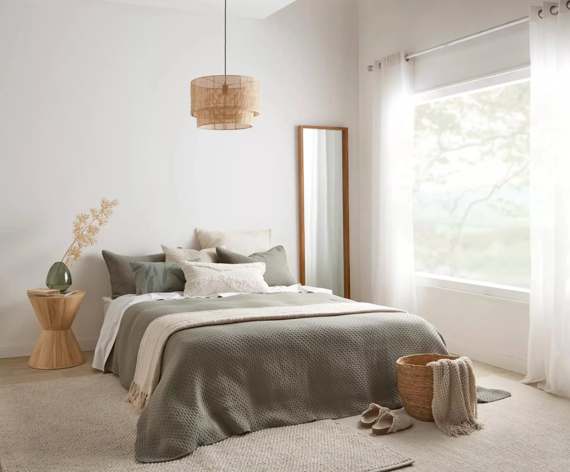 Outlet Bouclair Green Nash Collection - 3-Piece Coverlet Set