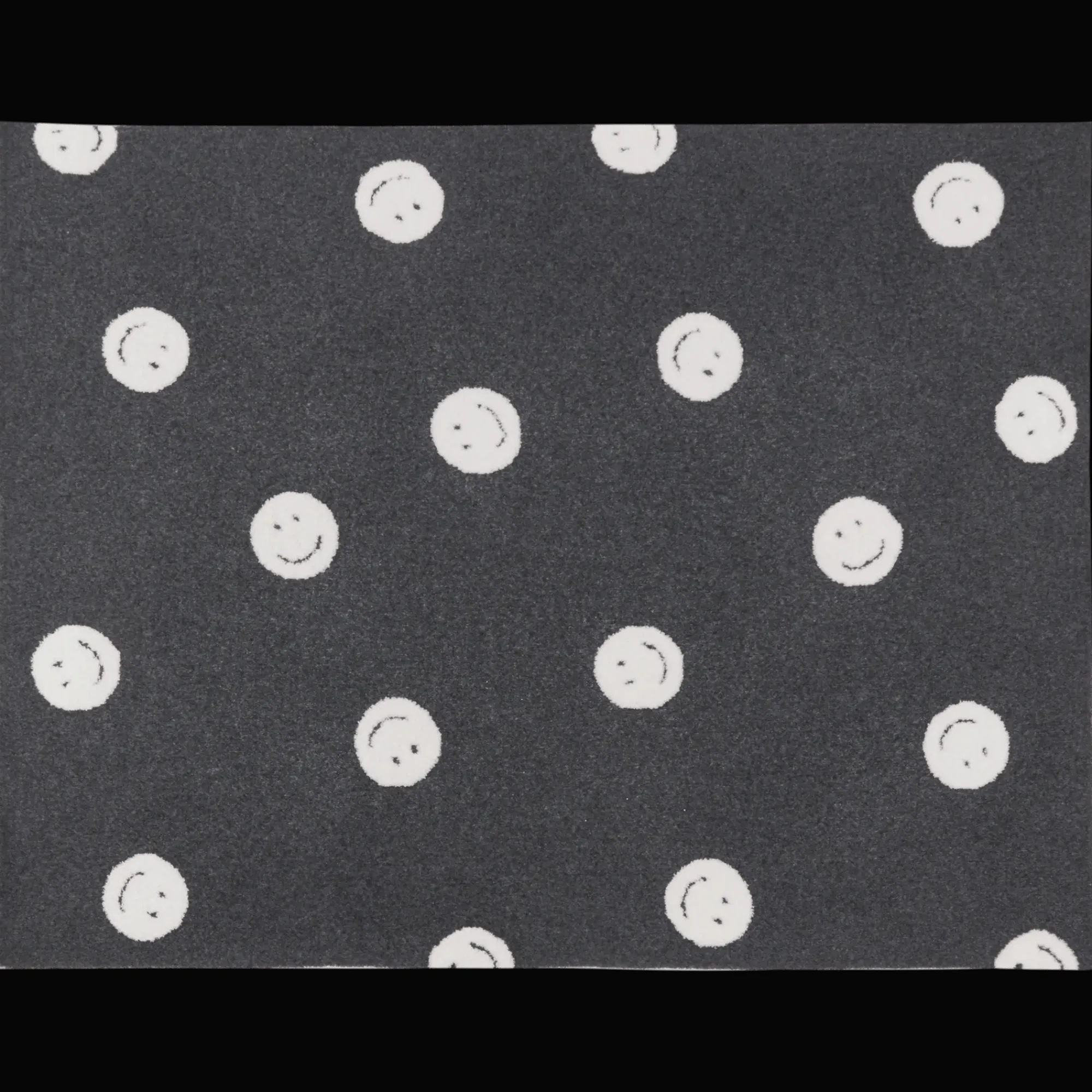 Clearance Bouclair Hokke Happy Face Reversible Throw