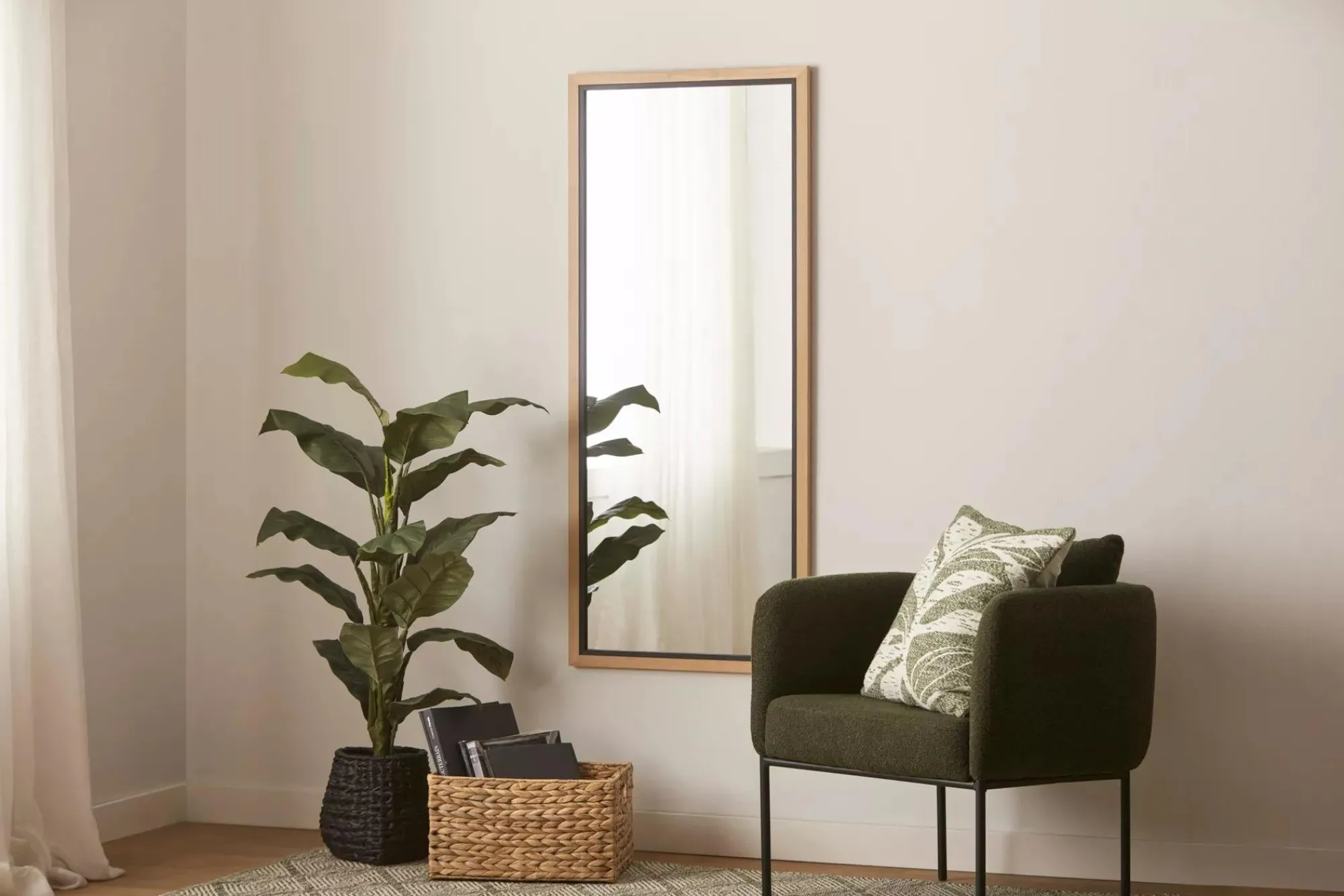 Online Bouclair Large Ficus in Black Rattan Pot