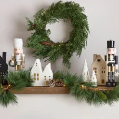 Hot Bouclair LED Artificial Cedar Wreath