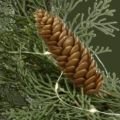 Hot Bouclair LED Artificial Cedar Wreath