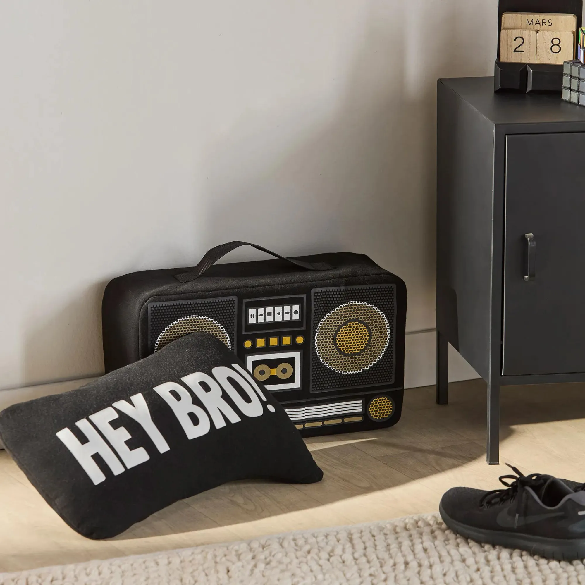 Discount Bouclair Raya Decorative Pillow