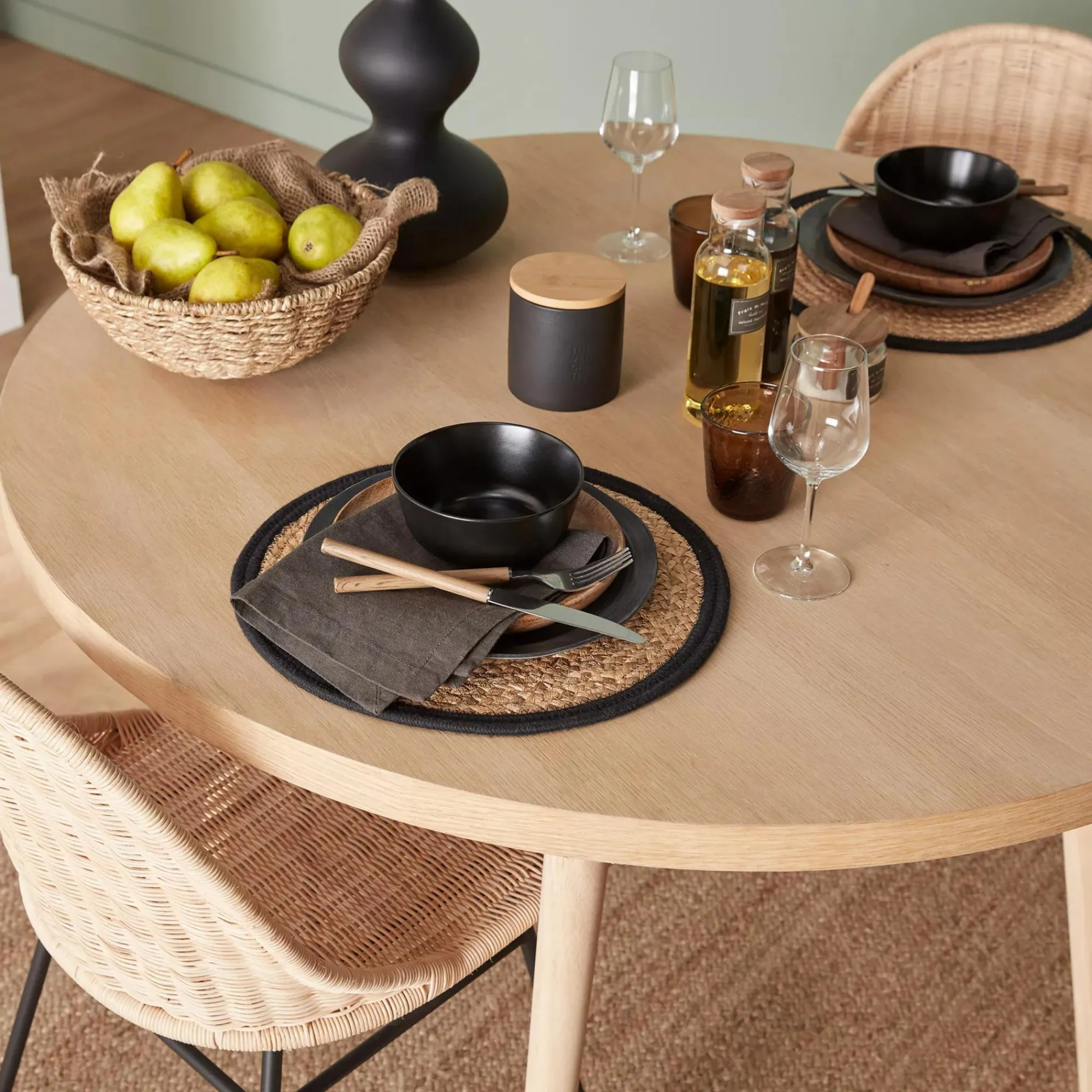 Clearance Bouclair Round Natural Fiber Placemat
