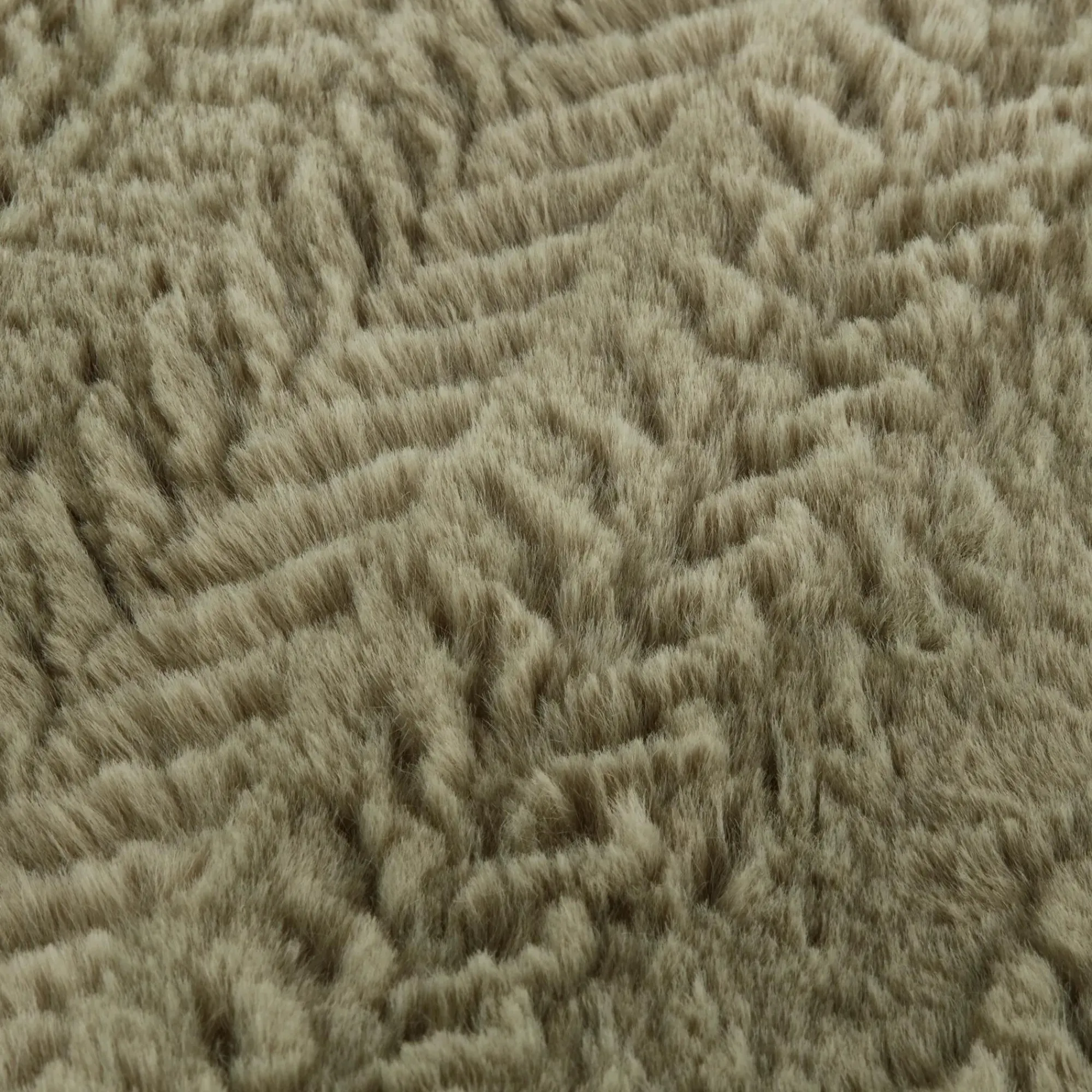 Outlet Bouclair Sage Ellyn Faux Fur Throw