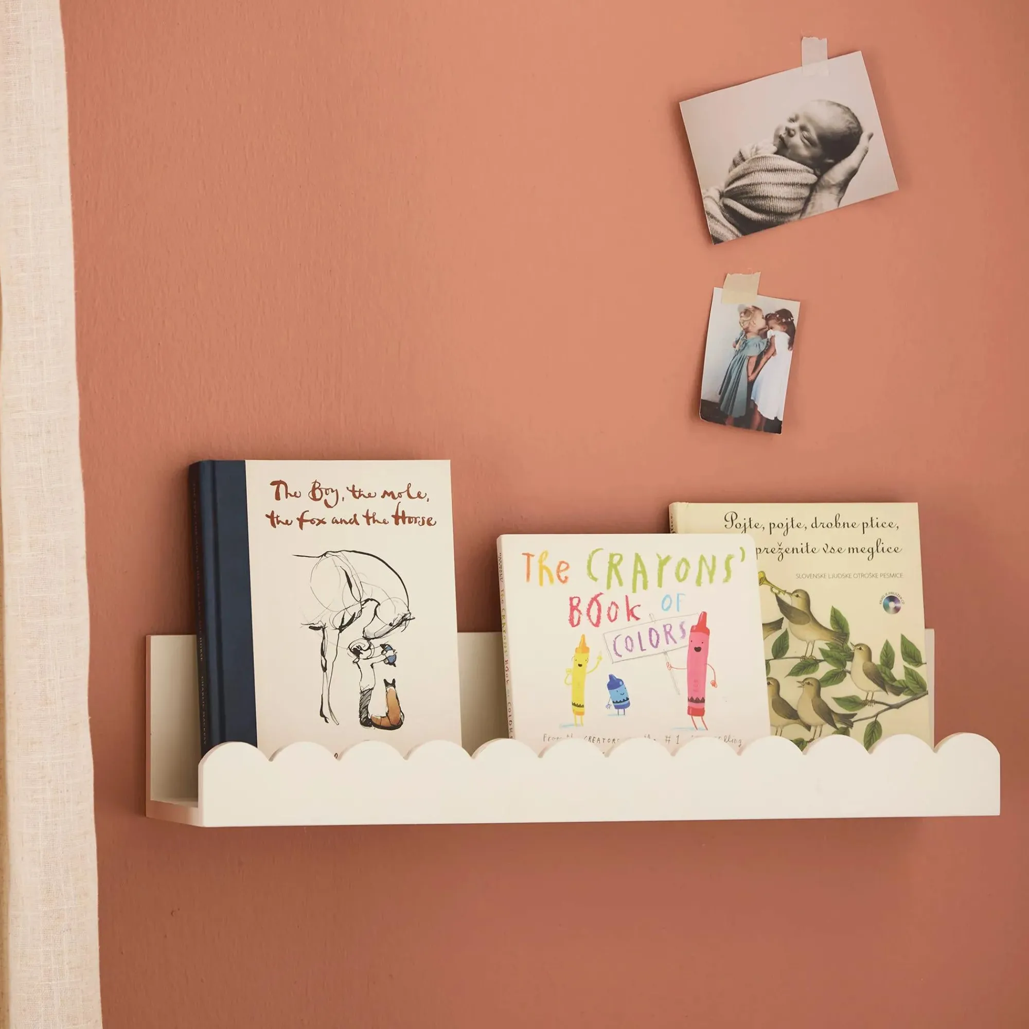Discount Bouclair Scalloped Wall Shelf