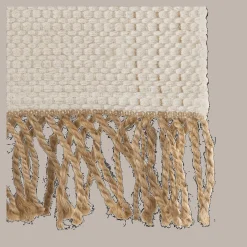 Hot Bouclair Table Runner