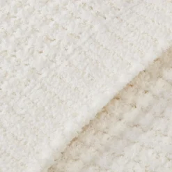Online Bouclair White Cory Chenille Throw