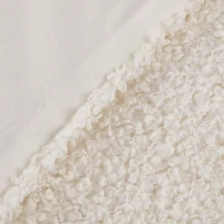 Hot Bouclair White Doodle Boucle Throw