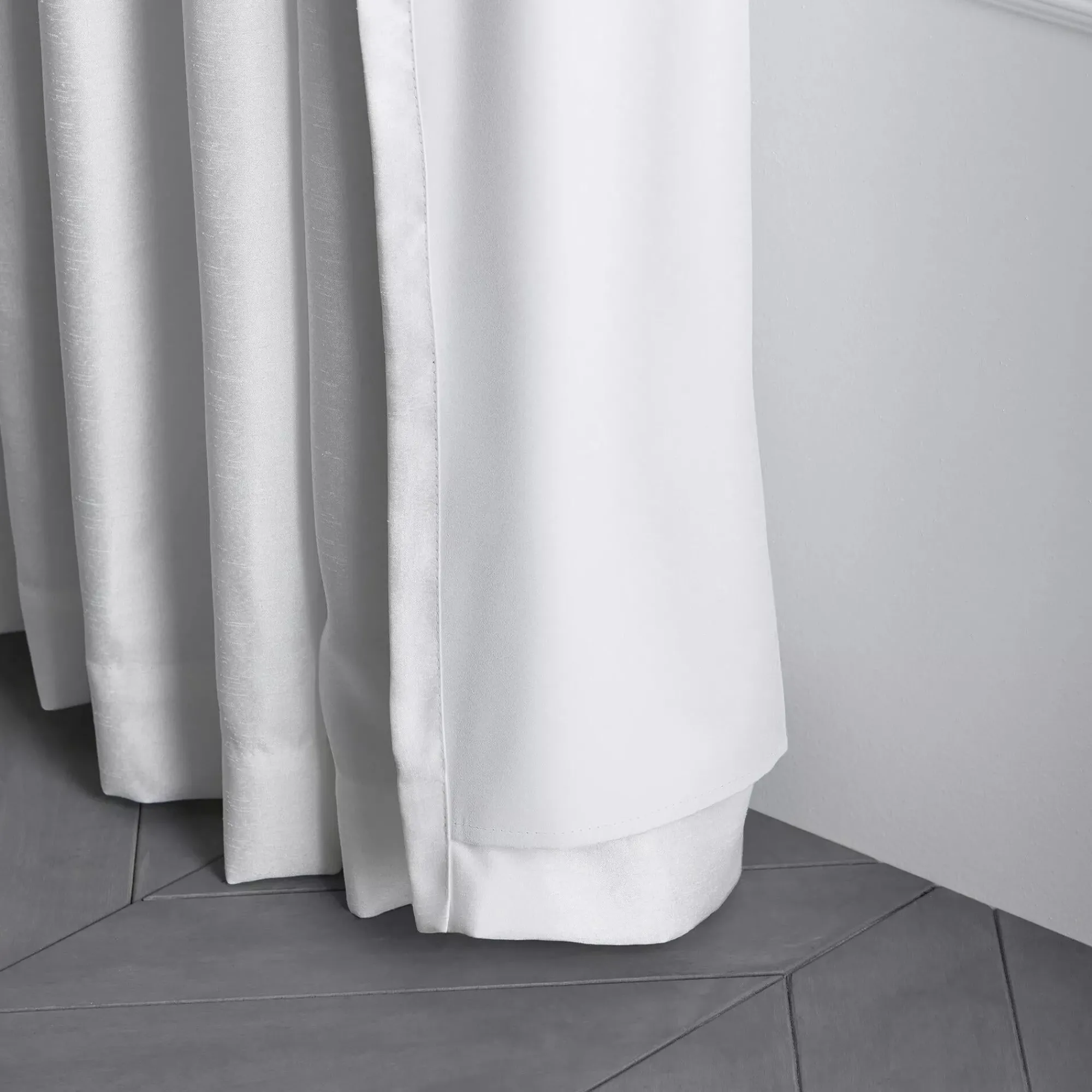 Sale Bouclair White Empire Blackout Curtain