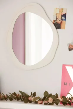 Hot Bouclair Wiggly Mirror