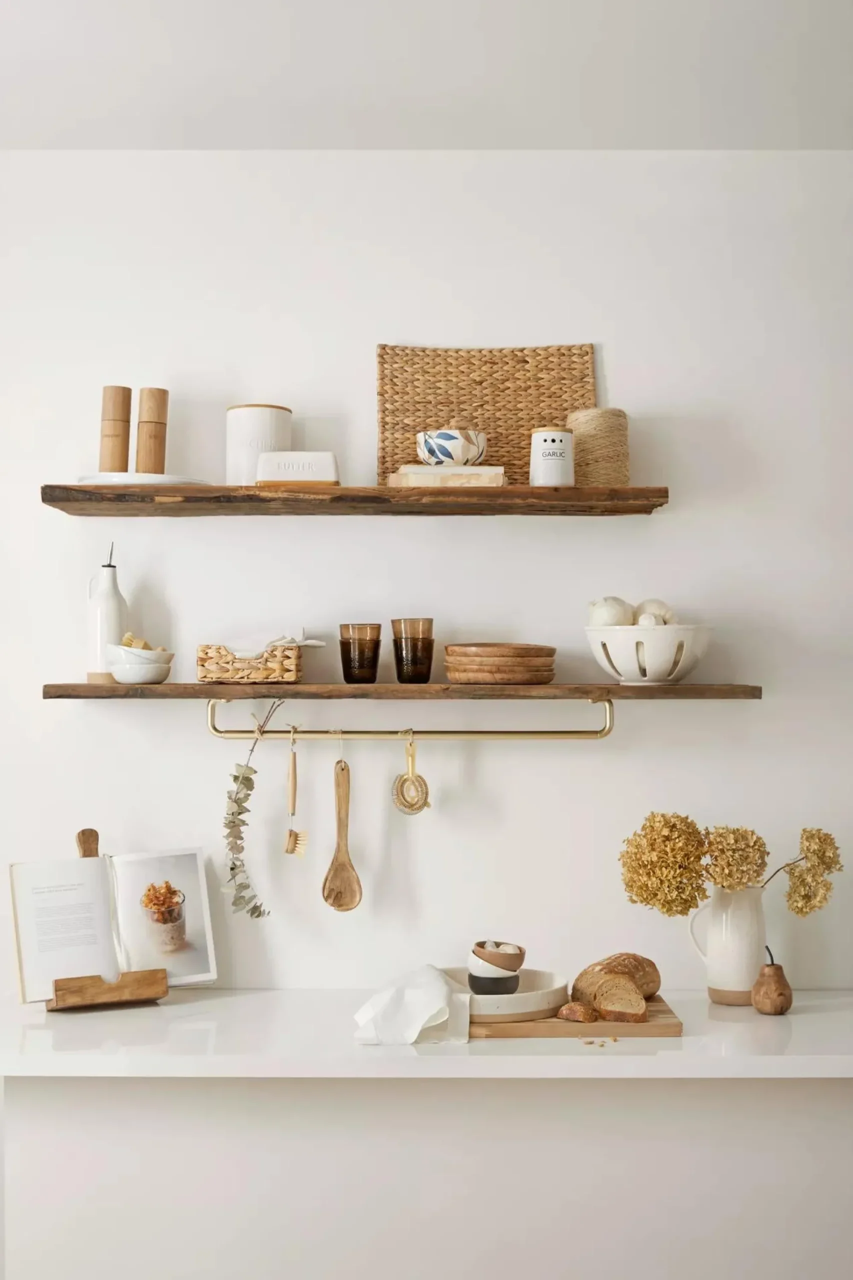 Hot Bouclair Wooden Recipe Book Holder